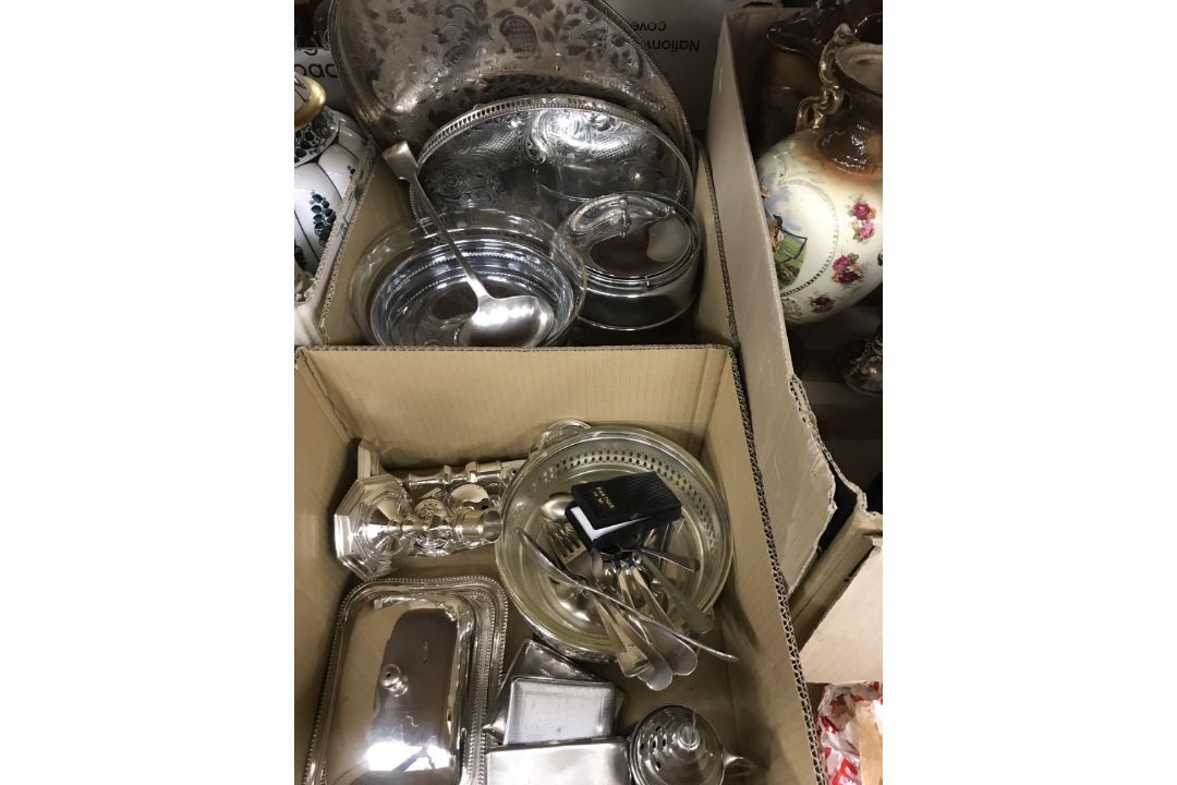 A box containing early 20th Century transfer decorated clock garniture comprising clock and two - Image 2 of 2