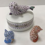 A Herend trinket box with mauve and silver lined decoration, the top with seal surmount,