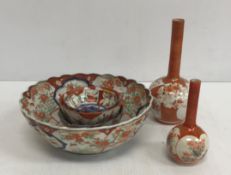 An Imari scallop edged fruit bowl 25.5 c