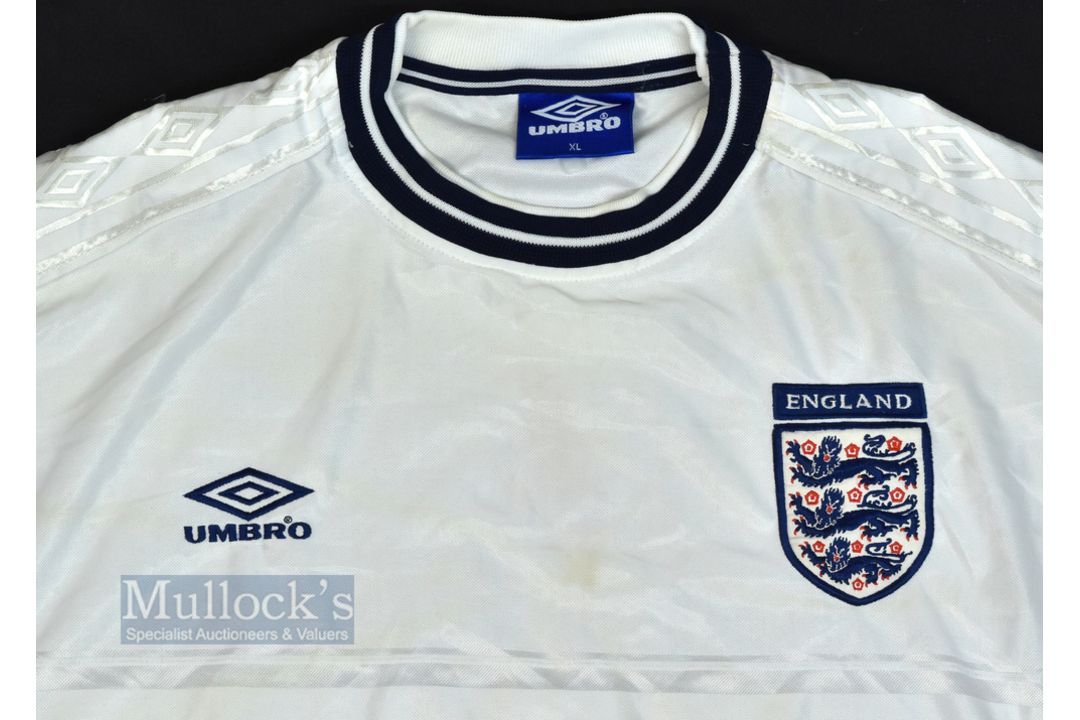 1999/01 England International Home Football Shirt Umbro, size XL, in white, short sleeve - Image 2 of 2