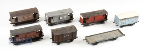 7x O Gauge Fine-scale Model Railway Box Vans, Brake Vans Cattle Wagon, a good collection of kit