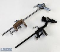 2x Fly Tying Vices - appear in good overall condition, features a Veniard in black with clamp, and a