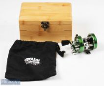 ABU Ambassadeur 2500C multiplying reel in green finish, counterbalance handle, foot stamped