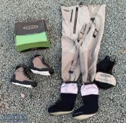 Vision Wading Shoes Size 10 with Felt Studded Soles with Cleated Heel and Toe, unused in original