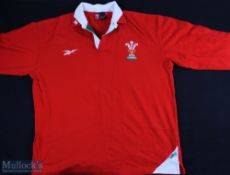 Wales Official Red Rugby Jersey 2000s: Reebok 42-44” chest, fully logoed WRU official product, could