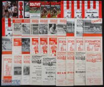 Collection of Southampton home match programmes 1950/51 Middlesbrough (f) (tear), 1952/53