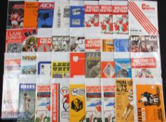 1972-1974 English League Football| a large collection of Programmes, with noted programmes of