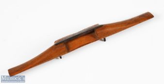 Period wooden golf shaft reducer stamped with Tom Morris script stamp mark - overall 9.75