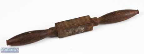 Interesting cast iron wooden golf club square face line scorer to produce both horizontal and