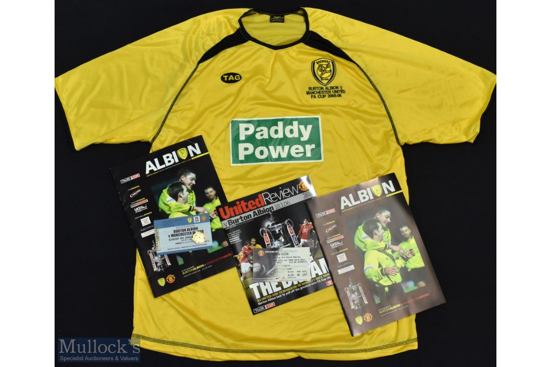 2006 Burton Albion FC v Manchester United FA Cup Football Shirt sponsored by Paddy Power, Made by - Image 1 of 2