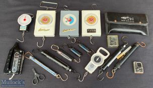A large collection of Scales, to include Avon scales, combination spring balance, Shakespeare
