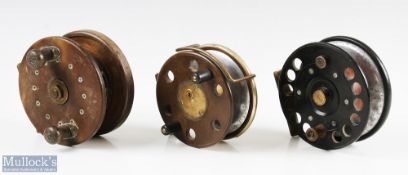 Unnamed Made in England ebonite star back centre pin reel 4 7/8