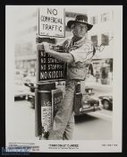 ENTERTAINMENT - HOLLYWOOD - PAUL HOGAN B/W 10X8 showing him in a scene from 'Crocodile Dundee',