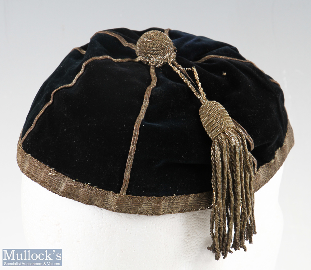 Rare early c20th Bath Rugby Honours Cap: Beautiful example, probably from not long after the 1896 - Image 2 of 3