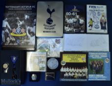 Tottenham Hotspur pack of memorabilia to include Members Club souvenir box (with dark blue scarf + 2