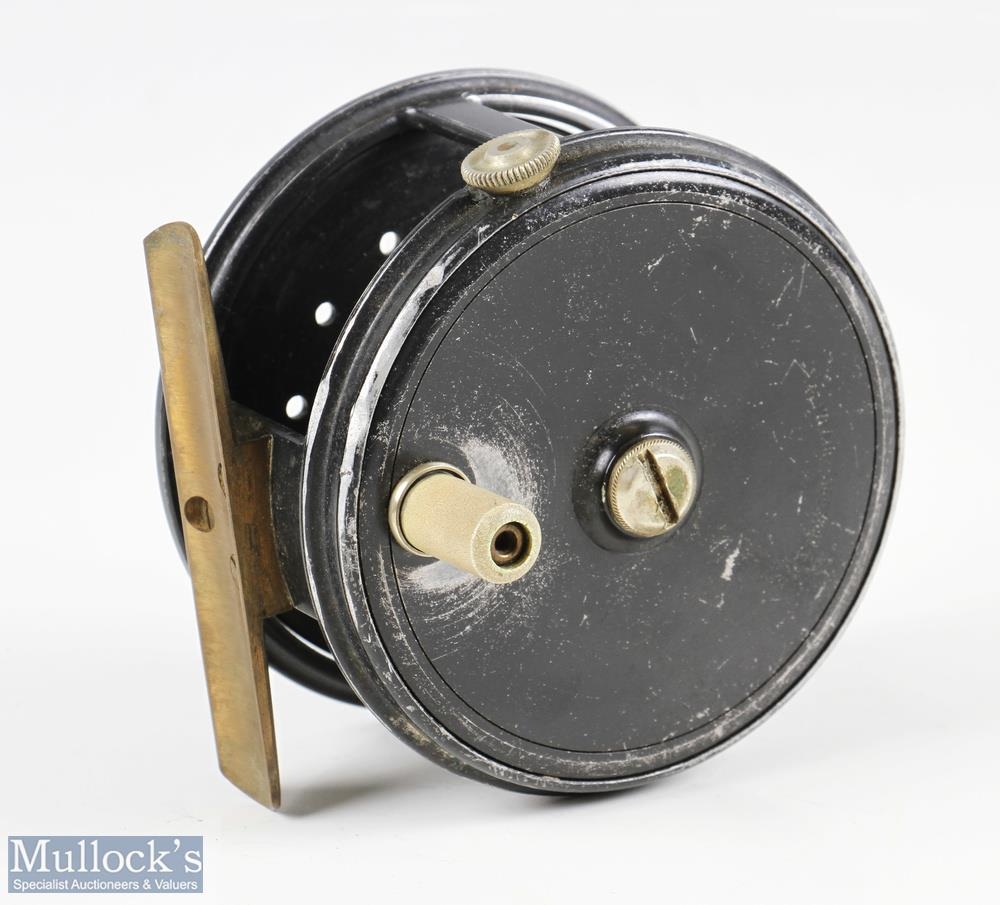 Playfair, Aberdeen Perfect style 3 ½” alloy fly reel, cream handle, rim tension adjuster, smooth - Image 2 of 2