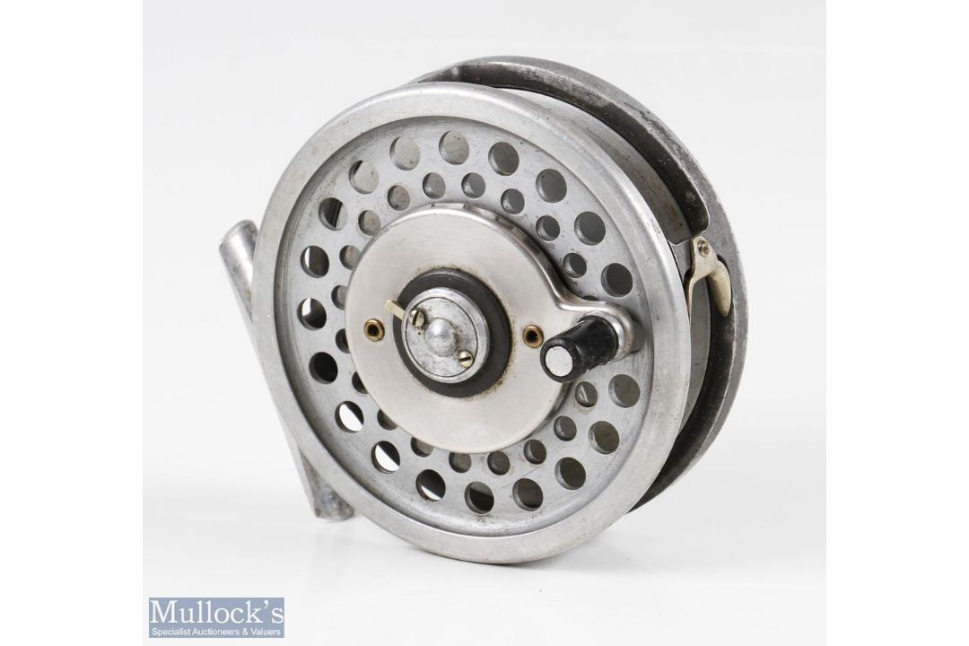 Hardy Bros, England Marquis #8/9 alloy fly reel, U shaped line guide, smooth alloy foot, rear - Image 2 of 3