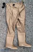 Snowbee Waterproof Fishing Waders, size M with a boot size of 9 UK, waist measures up to 44”