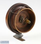 Kings Patent 1905/12 mahogany tournament style Nottingham reel, alloy sprung twisting foot assembly,