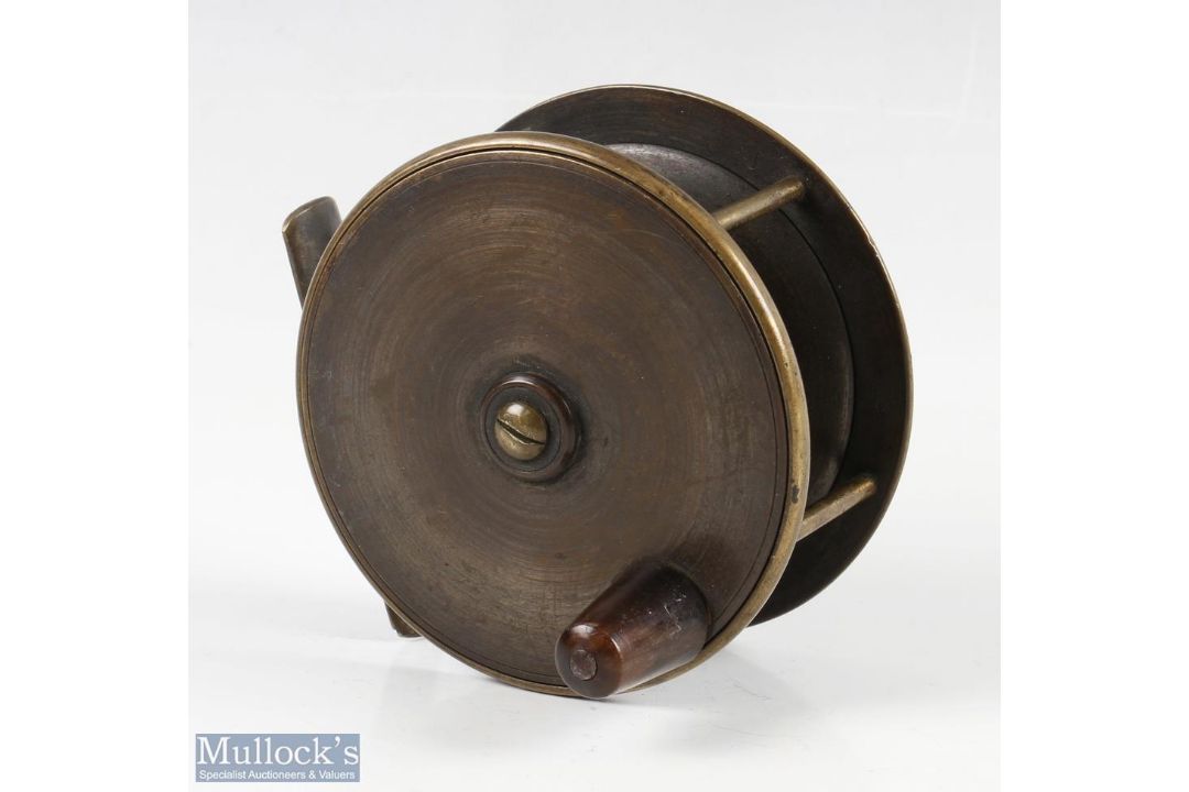 Early 20th Century 4” unnamed brass fly reel, horn handle, with brass foot, constant check, runs - Image 1 of 2