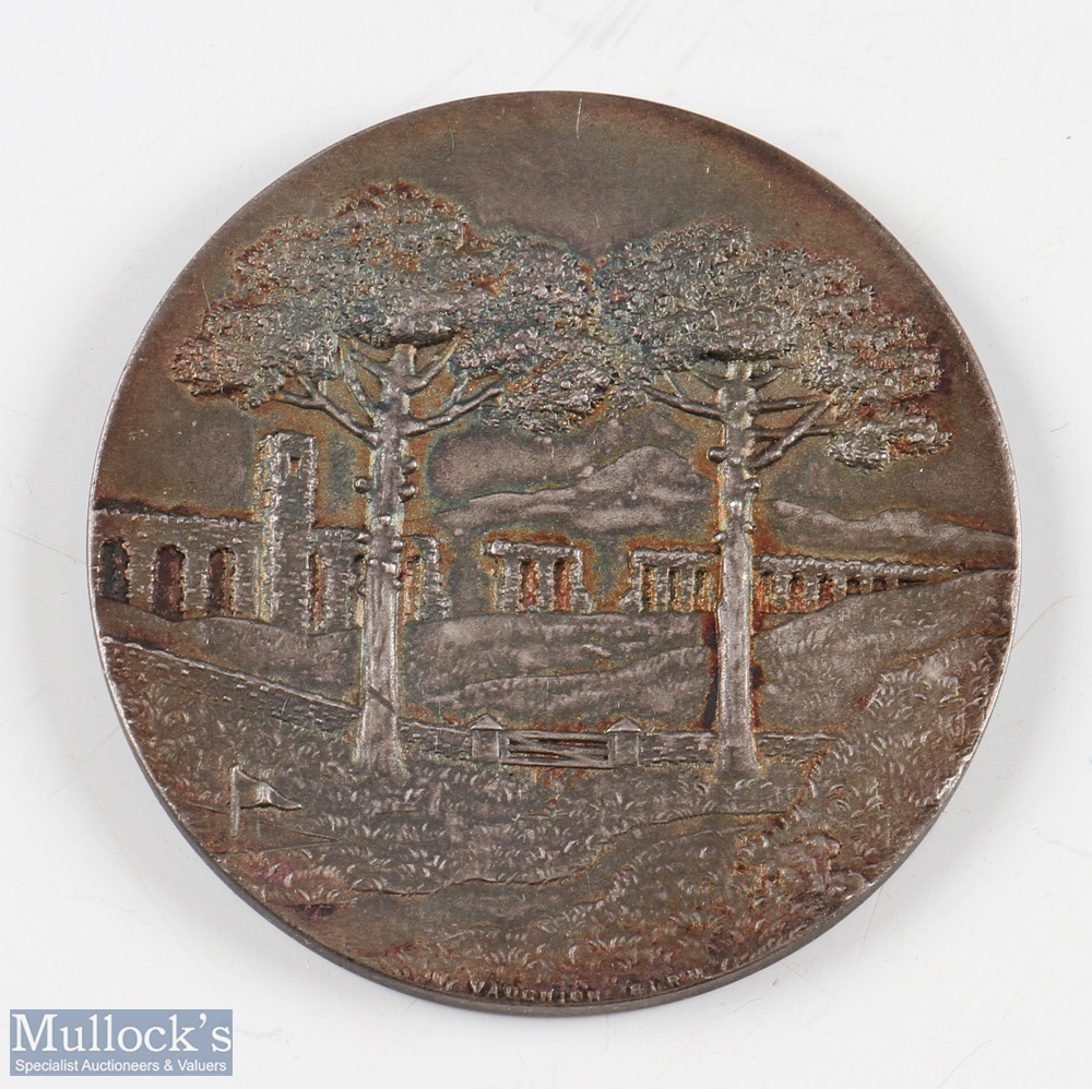1924 Rome Golf Club (Founded 1903) Silver Medal and case - the obverse embossed with golf course - Image 2 of 3