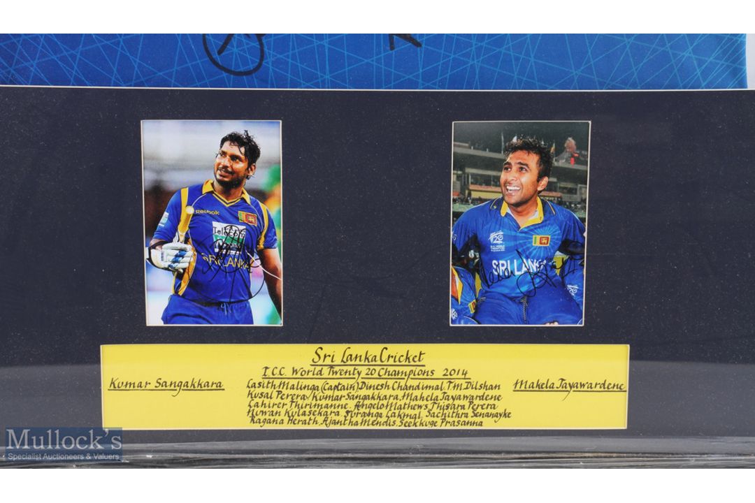 2014 Sri Lanka Cricket Team Signed Shirt, a replica shirt signed by the 2014 20 -20 winning team, - Image 3 of 3
