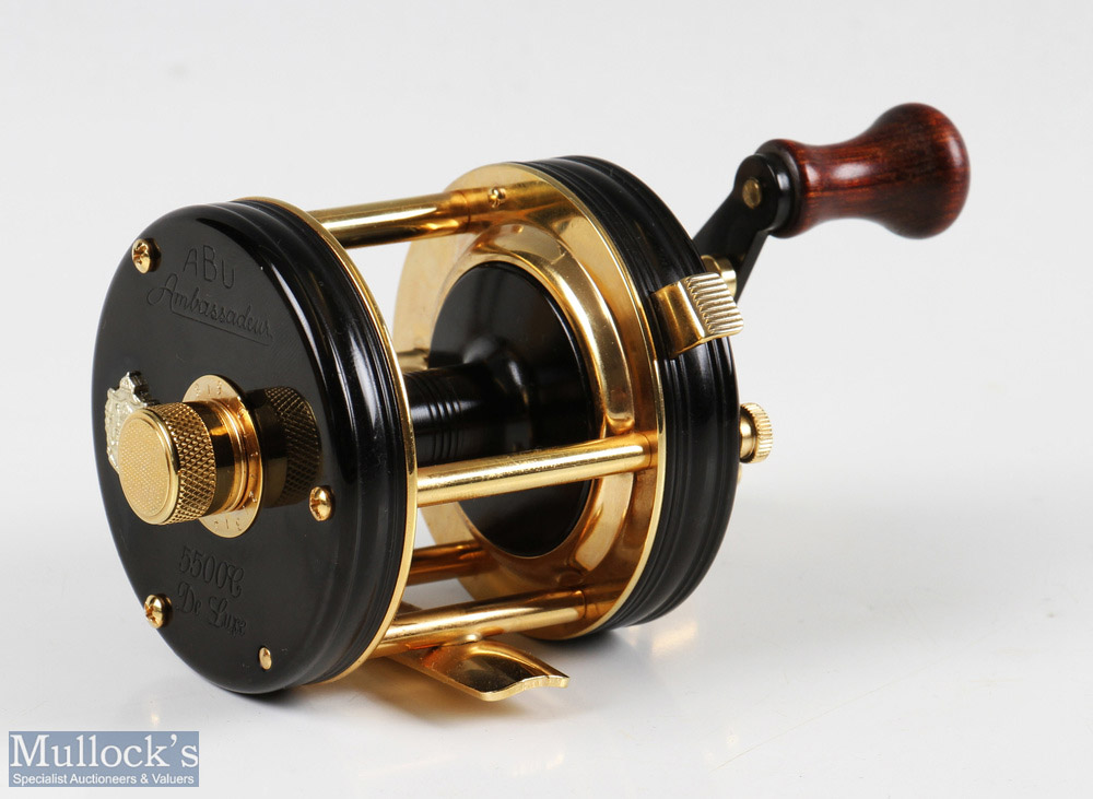 ABU Ambassadeur 5500C Deluxe gold plated multiplier reel in black and gold finish, foot stamped - Image 2 of 3