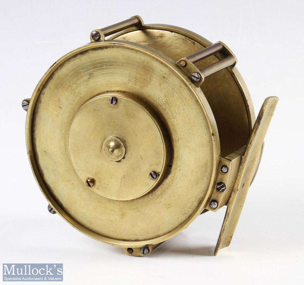 J McGowan, London 4 1/4" brass raised pillar salmon reel anti-foul crank handle with horn knob, twin - Image 2 of 2