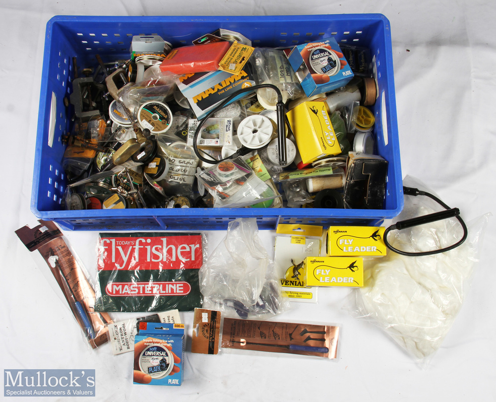 Large collection of assorted fly tying accessories - inc tippit materials, zingers, bobbin