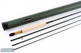 A fine Sage USA 690-4 Konnetic HD Technology carbon fly rod 9' 4pc line 6#, 2 13/16oz, alloy