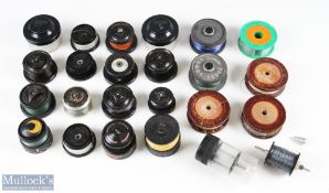 Collection of spools - 18 + 3 wood spools for Mitchell, Abu, Concept, Silstar (21)