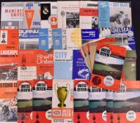 Collection of 1967/68 Manchester Utd programmes homes (27) including No. 1 Spurs (Charity Shield),