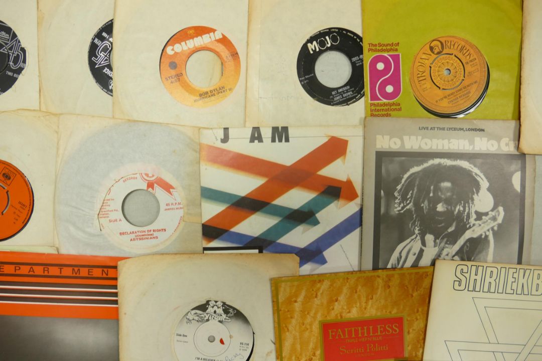 A collection of 1970's & 80 Dance Hall, Reggae, Alternative & Pop 7" singles including labels, - Image 16 of 35