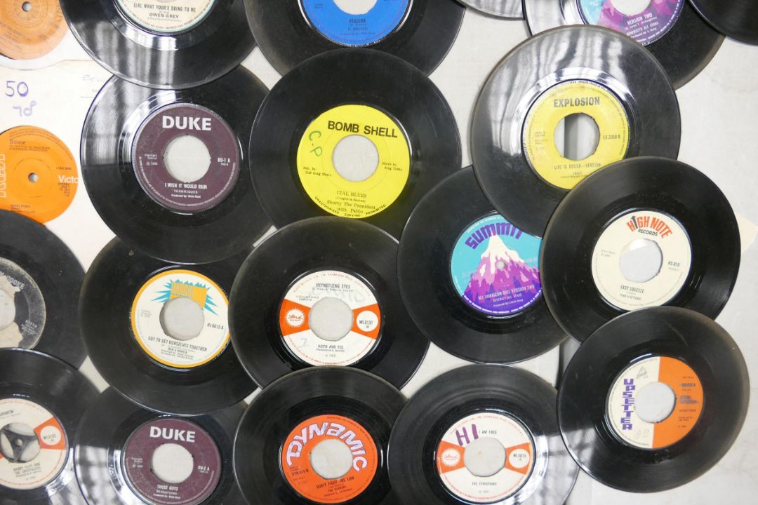 A collection of 1970's & 80 Dance Hall, Reggae, Alternative & Pop 7" singles including labels, - Image 32 of 35