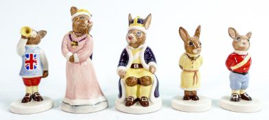 Royal Doulton rare set of Bunnykins figures The Royal Family. Comprising King John DB91, Queen