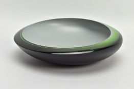 RACHAEL WOODMAN (BRITISH 1957) A SOMMERSO GLASS BOWL, the rim is bevelled on one side becoming a