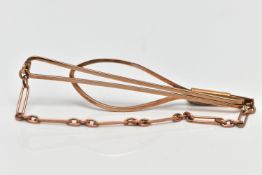 A 9CT GOLD TIE CLIP, a sliding rose gold tie clip, fitted with an elongated link chain,
