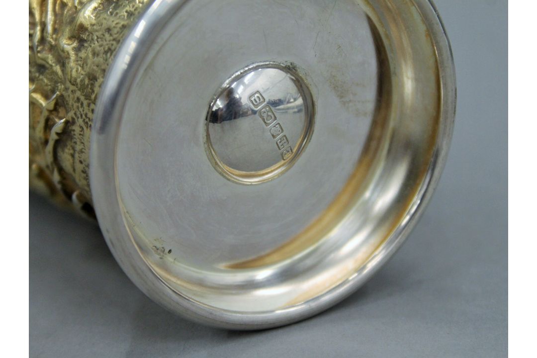 A Victorian Pryor Tyzack and Co silver plated and gilt beaker decorated with a horse racing scene. - Image 4 of 4