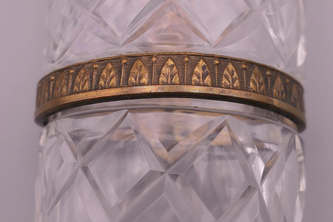 A 1920s/30s cut glass car posy holder. 15 cm high. - Image 4 of 7