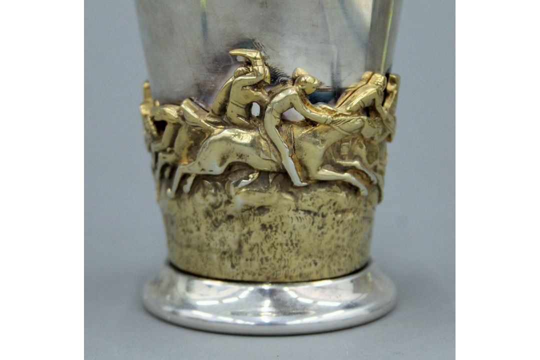 A Victorian Pryor Tyzack and Co silver plated and gilt beaker decorated with a horse racing scene. - Image 3 of 4