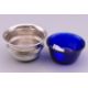 A three-piece silver cruet set. The pepper 5.5 cm high. 41.7 grammes of weighable silver. - Image 10 of 24