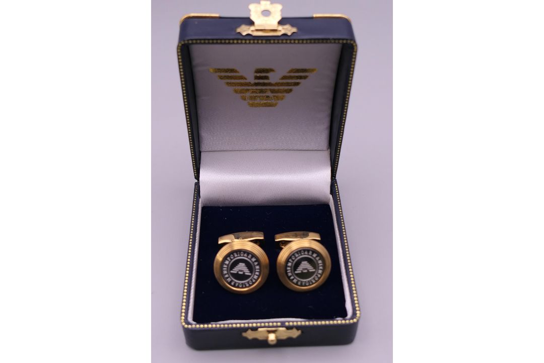 A pair of Emporio Armani cufflinks, boxed. 2 cm diameter. - Image 1 of 5