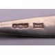 A three-piece silver cruet set. The pepper 5.5 cm high. 41.7 grammes of weighable silver. - Image 20 of 24