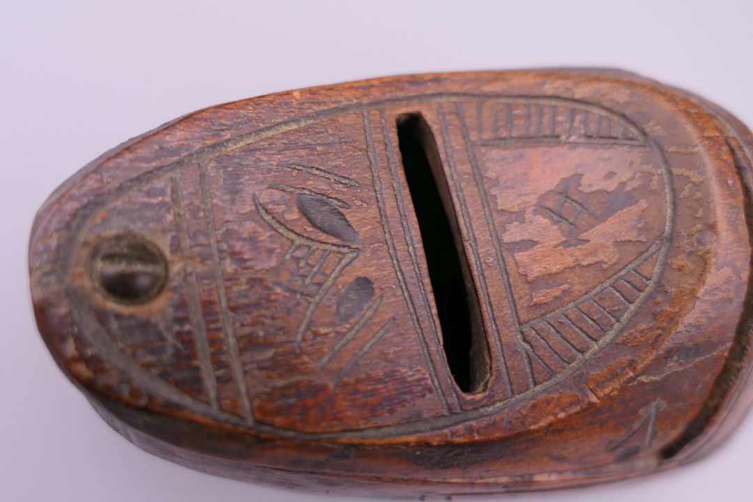 A Dutch treen box formed as a clog. 13 cm long. - Image 10 of 11