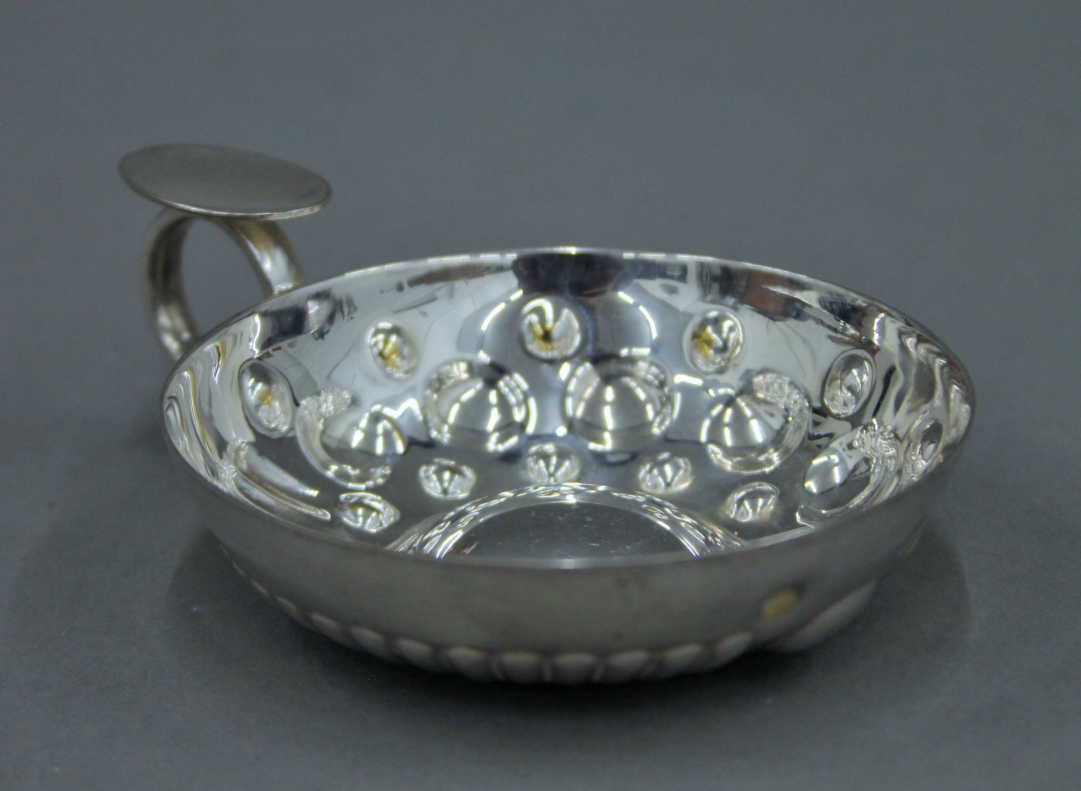 A small French silver wine taster (Augis-Lyon) and a French silver plated wine taster. The former 9. - Image 2 of 8