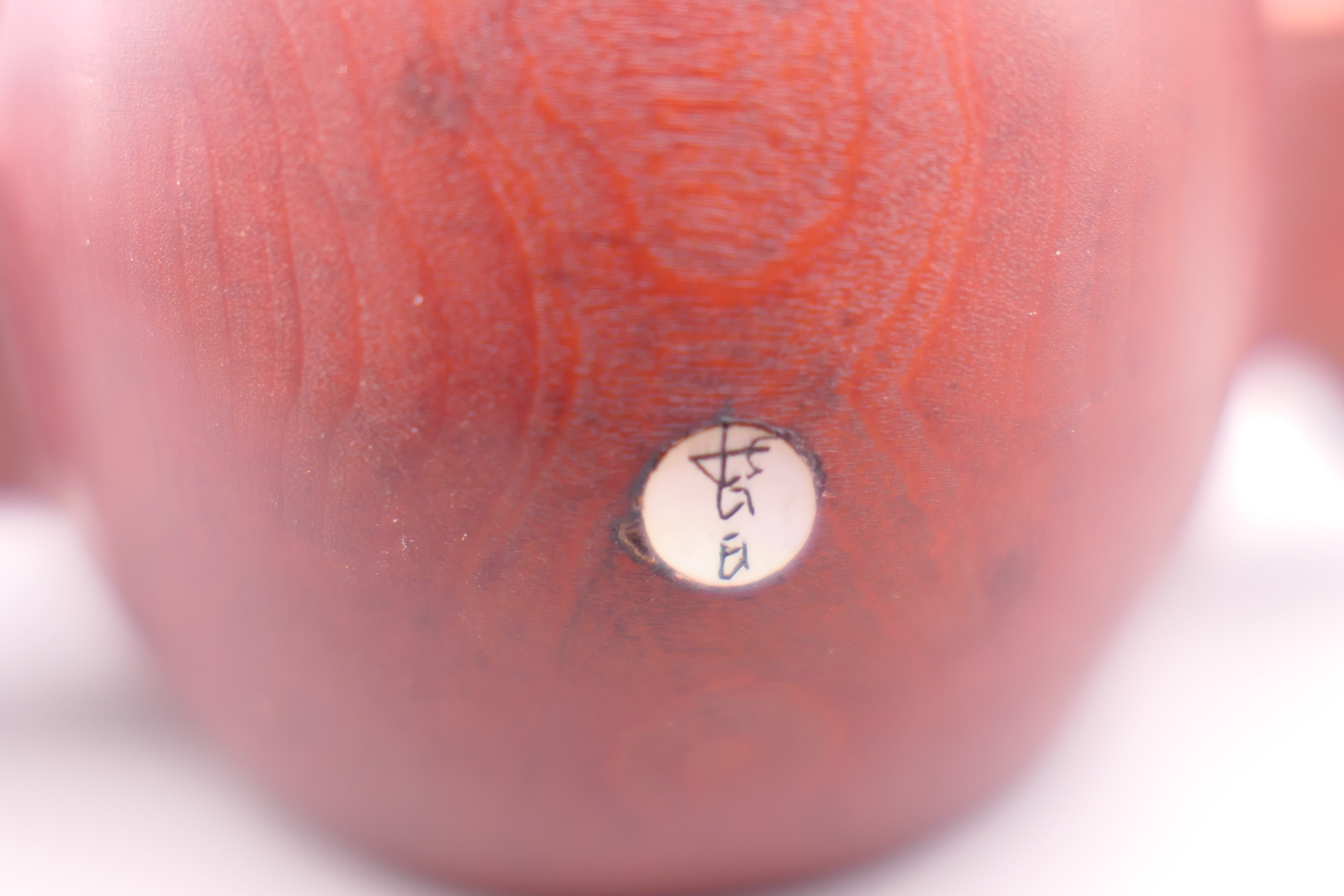 A model of a rat on a barrel. 9.5 cm long. - Image 3 of 3
