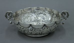 A Portuguese silver dish. 21.5 cm wide. 233.4 grammes.