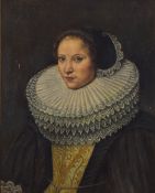 Oil on board lady in period dress with large ornate ruff, 47 x 37cm, in gilt frame