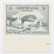 Mint marginal Australia 1932 5/- Sydney Harbour Bridge SG143