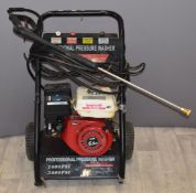 Petrol 'Professional Pressure Washer' with variable 2600 Ps1 - 3000 psi pressure powered by a 168F